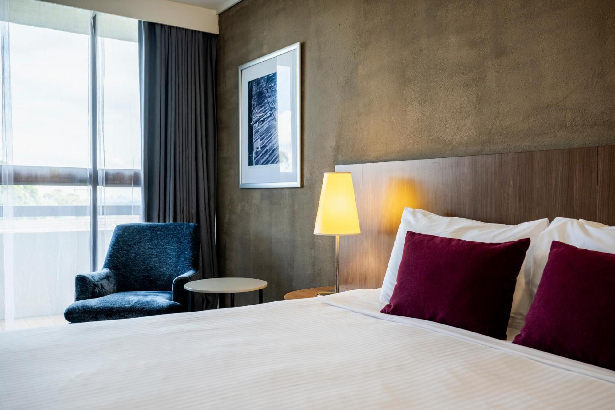 Urban Hotel